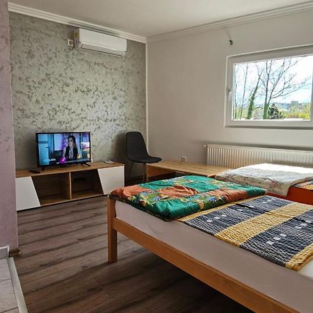 Apartmani Roki Tuzla Exterior foto