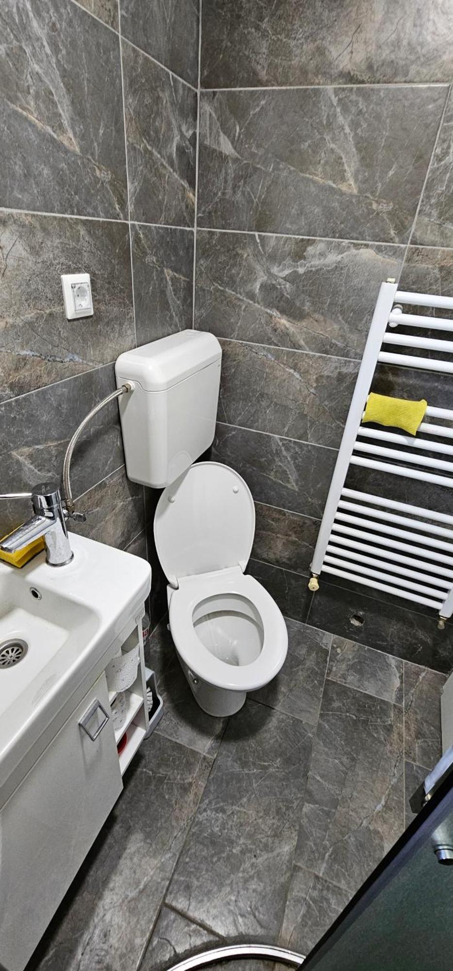 Apartmani Roki Tuzla Exterior foto