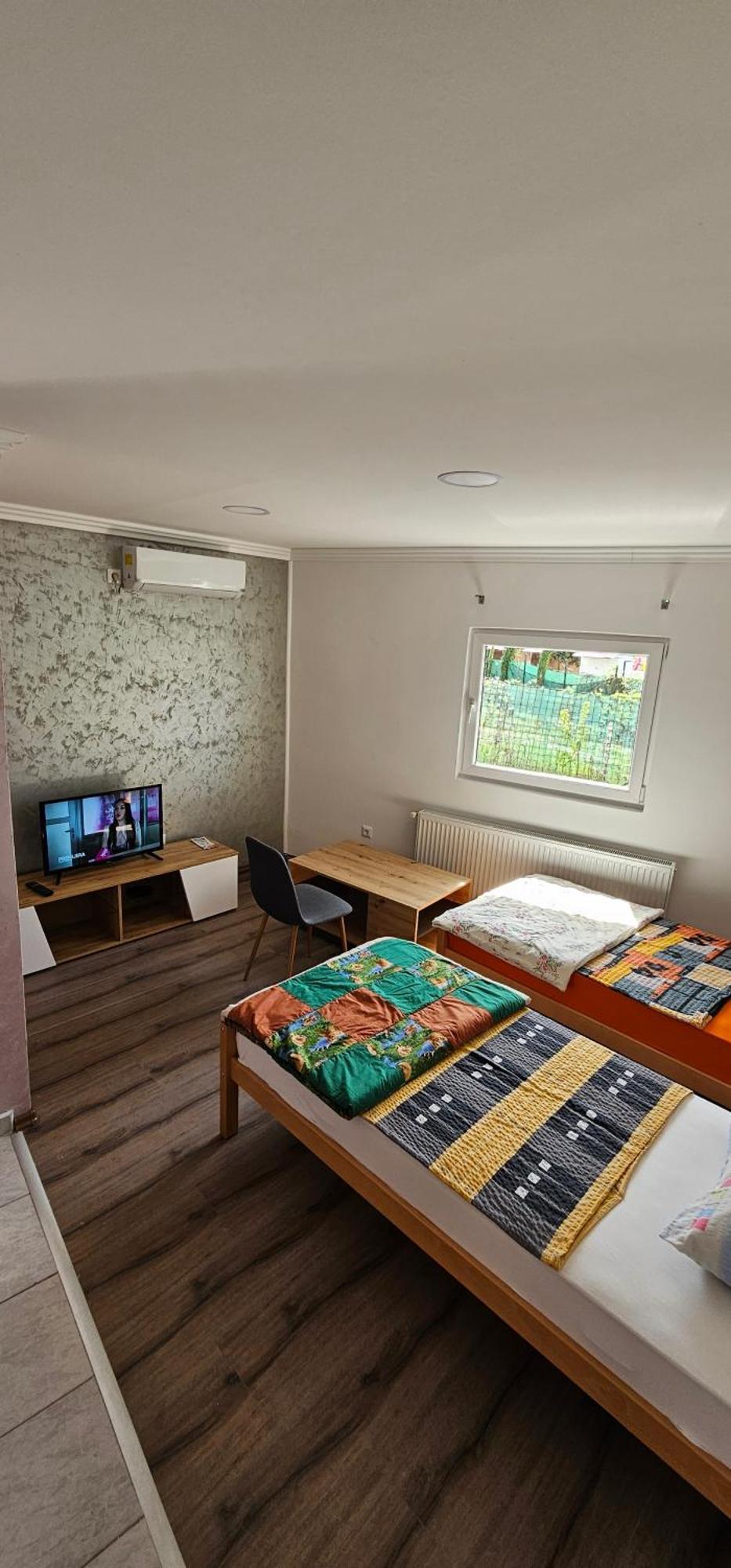 Apartmani Roki Tuzla Exterior foto